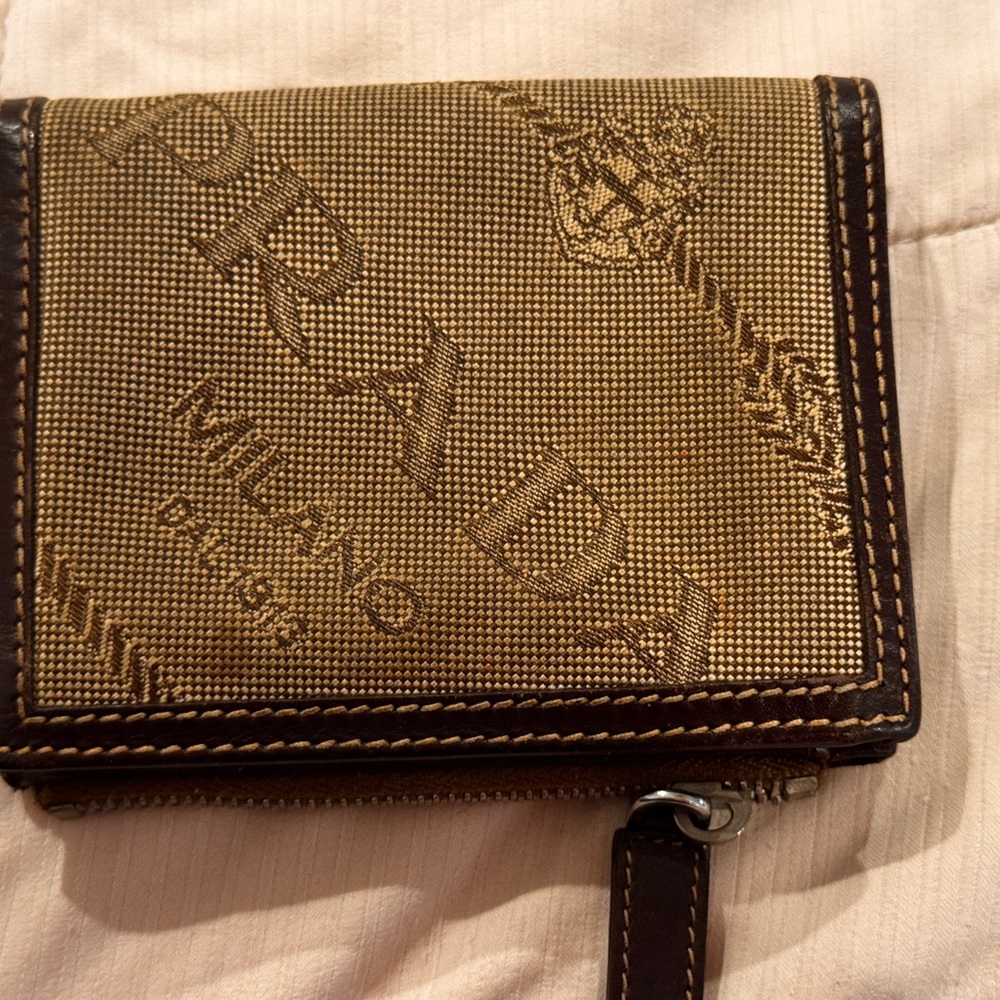 Prada Rare Compact Wallet - Picture 1 of 4
